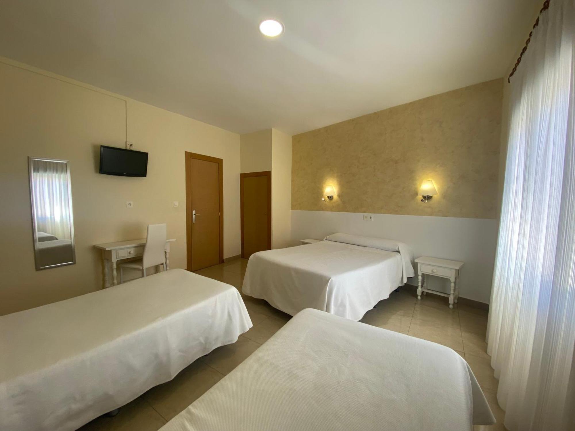 โอสตัล โซเนีย Hotel กรานาดา ภายนอก รูปภาพ