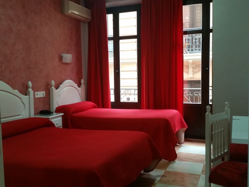 โอสตัล โซเนีย Hotel กรานาดา ภายนอก รูปภาพ